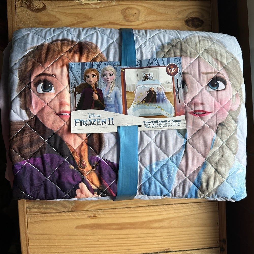 One Franco Manufacturing Co Disney Frozen II Super Soft Twin Full Quilt & Sham